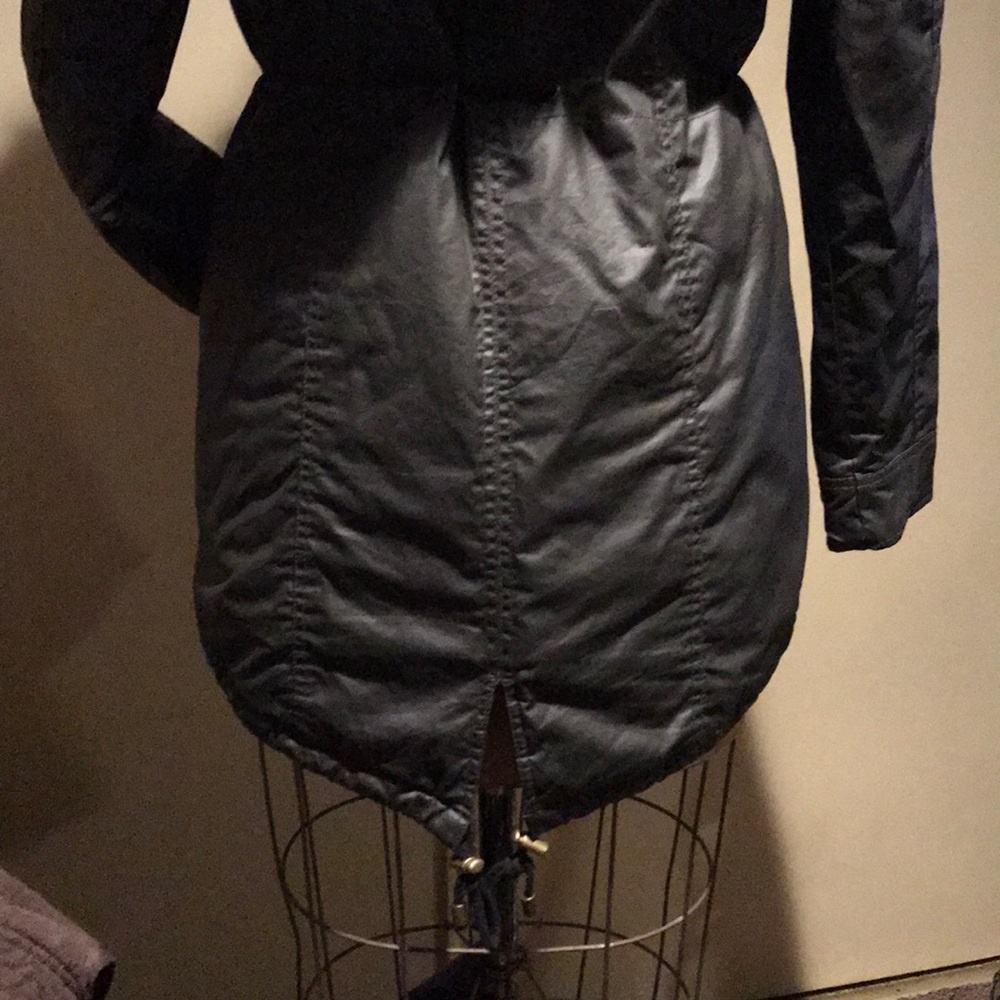 Coat - Picture 3 of 8